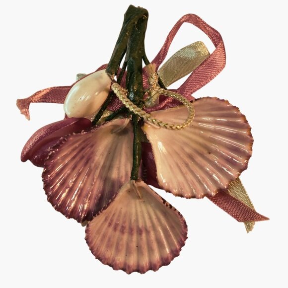 Decorative Seashell Floral Ornament Pink Cream Shells Coastal Tropical - Picture 3 of 4
